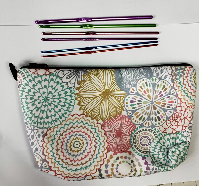 Crochet Hook Set With Case Knitting Needles Arts Craft Scissors Sewing Tools Set Knit DIY Needle Hook For KnittingTool Case pack