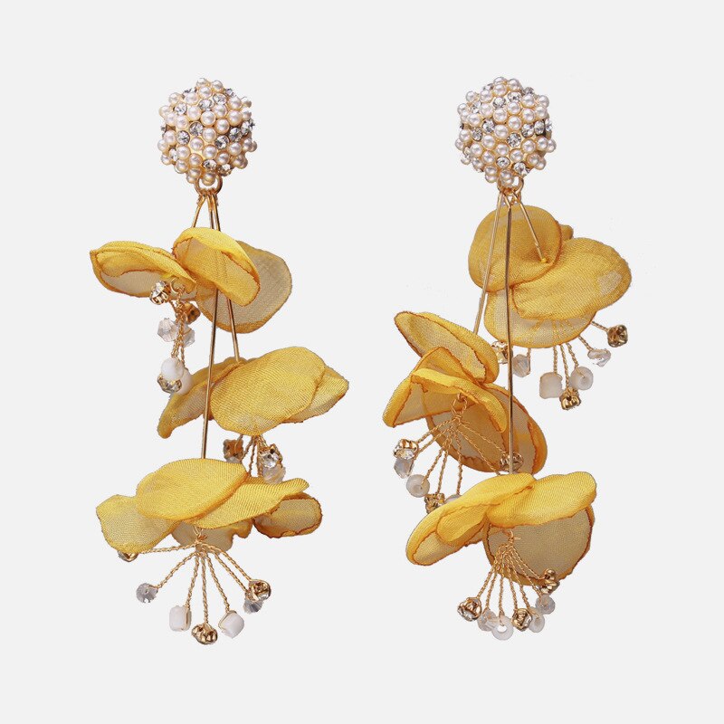 Personnalité exagérée européenne et américaine alliage strass à la main fleur dentelle boucles d'oreilles tempérament