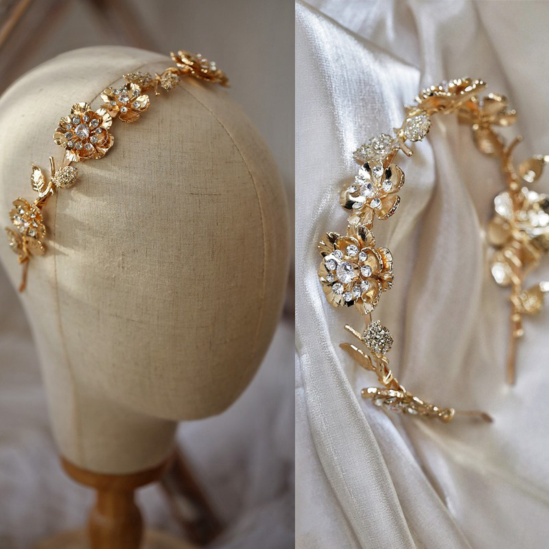 Delicate Goud Kleur Bloemen Vrouwen Crown Bruiloft Haar Tiara Crystal Bruids Hoofddeksel Handgemaakte Vintage Haarband