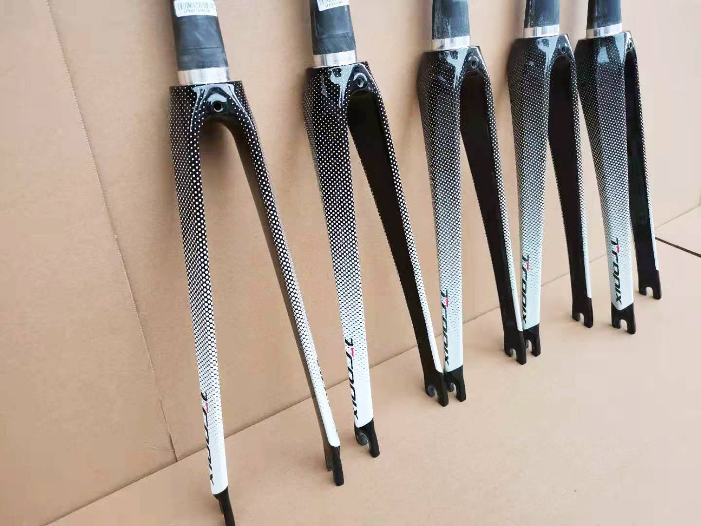 Laatste Hoge Fiets Onderdelen Fiets Voorvork Racefiets Vork Carbon + Aluminium Fietsen Onderdelen 700c Vorken Gloss fietsonderdelen