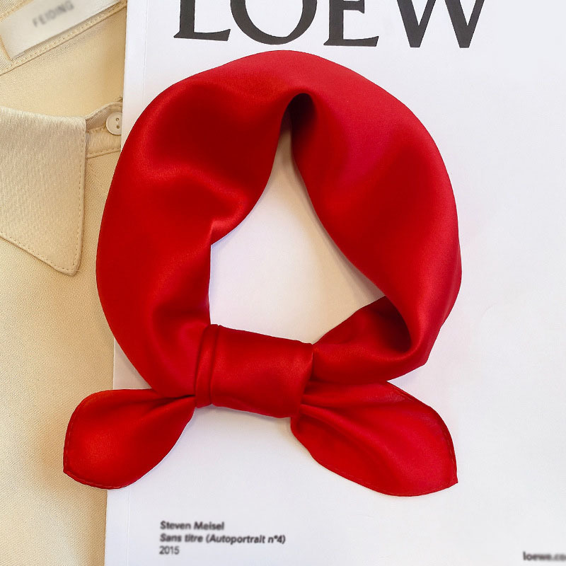 Rode Effen Zijde Vierkante Sjaal Vrouwen Satijn Bandana Print Sjaals Hoofdband Mode Dame Haar Sjaal Wrap Vrouwelijke Halsdoek Hijab: GRIJS