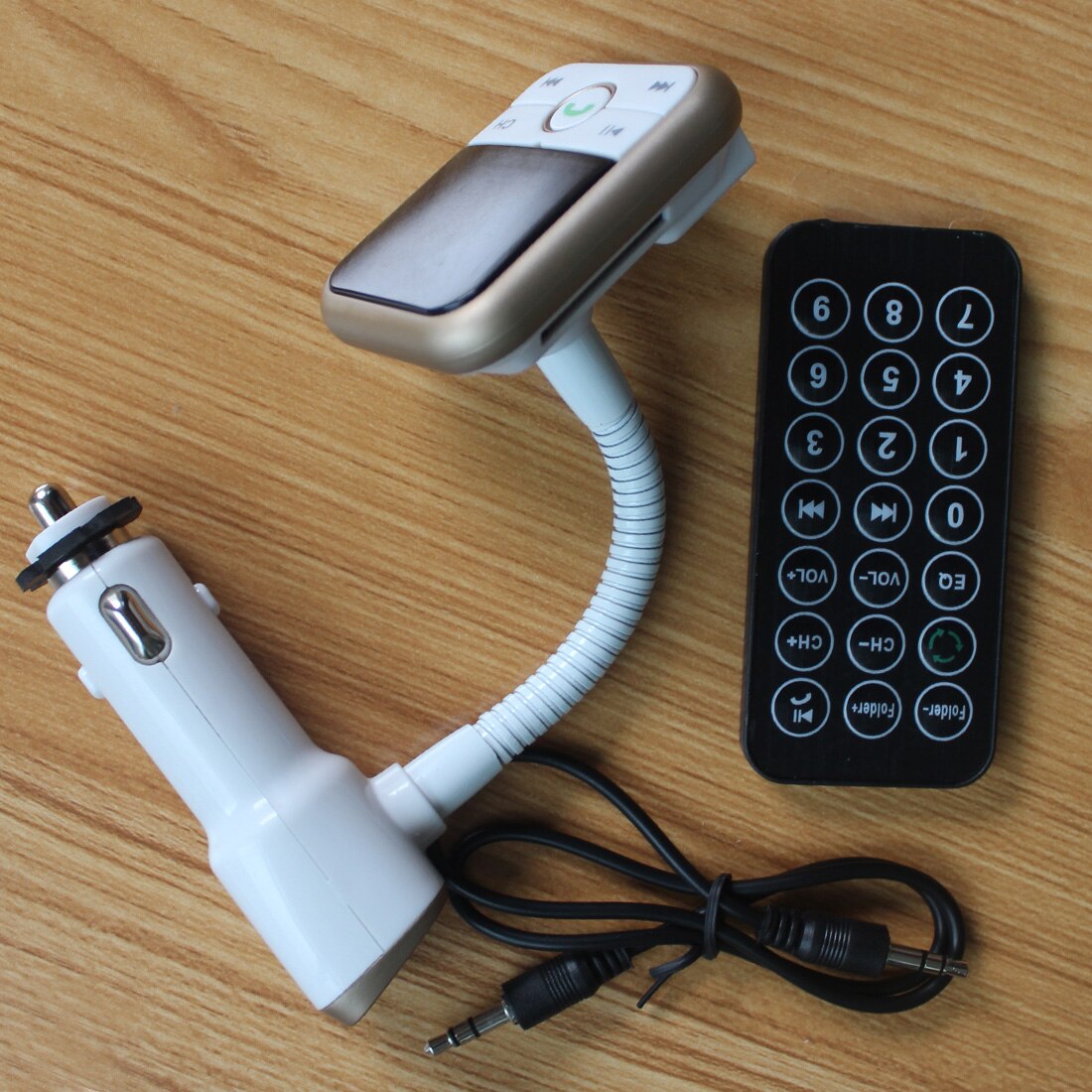 Auto bluetooth Auto Mp3 Player Auto Kit Drahtlose Bluetooth Freisprechen FM Transmitter Auto BT67 Fernbedienung