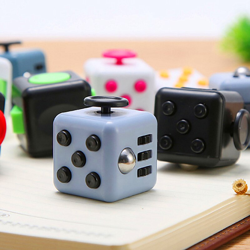 1 Pc Hand For Autism ADHD Anxiety Relief Focus Kids 6 Sides Magic Anti Stress Cube Spinner Toys Gaming Dobbelstenen Speelgoed