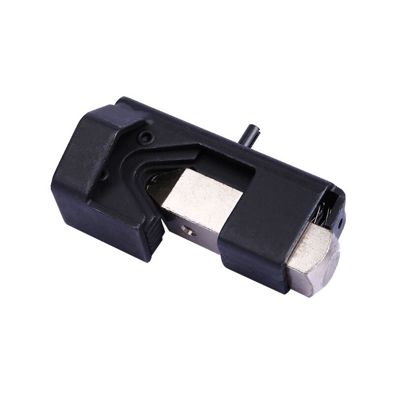 Hammer type cable lug crimping tool