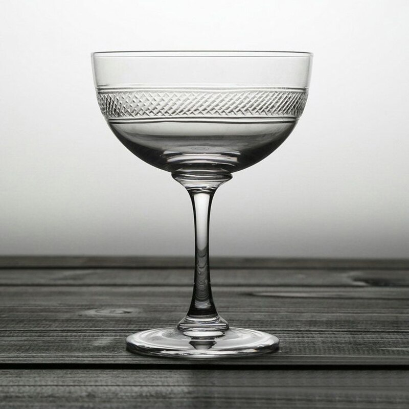 4 stk 150ml japansk stil klassisk gravering cocktailglas sæt  of 4: B stil sæt  of 4