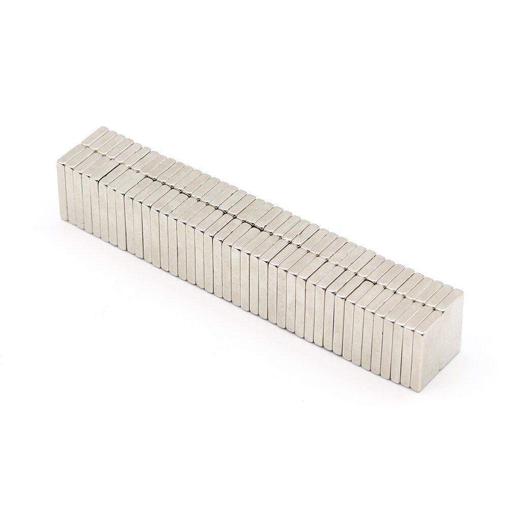 Quader Magnete 60x20x5 mm mit Senkbohrung Quader Magnete 60x20x5 mm mit Senkbohrung