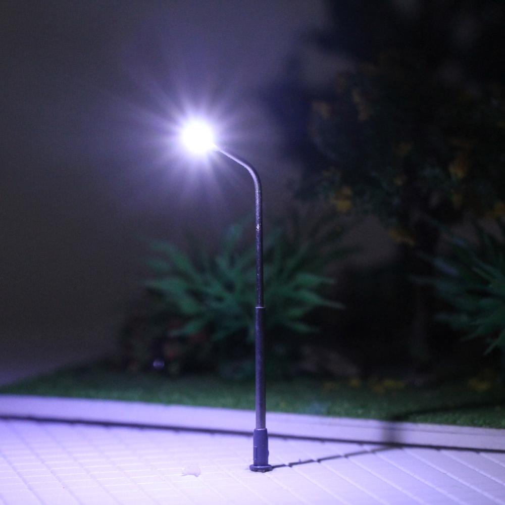 LQS06 10 stks Modelspoor Trein Lantaarnpaal Street Lights 1:150 N Schaal LEDs 6.2 cm Gratis Weerstanden Miniatuur architectonische: Bright White