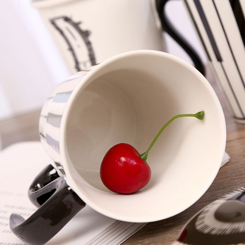 sterben Neue Kreative Keramik Musiker Kaffee Becher Musik Noten Klavier Tastatur Tee Tasse mit Deckel Dauben Musik Notizen als Partei