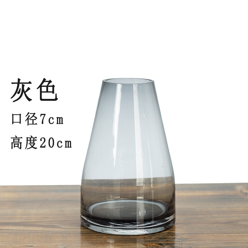 Glazen fles met kleurverloop, kunstmatige geblazen kleur, vaas met watercultuur, simulatie van bloemenknutselwerkjes, bloemenfles: Grijs