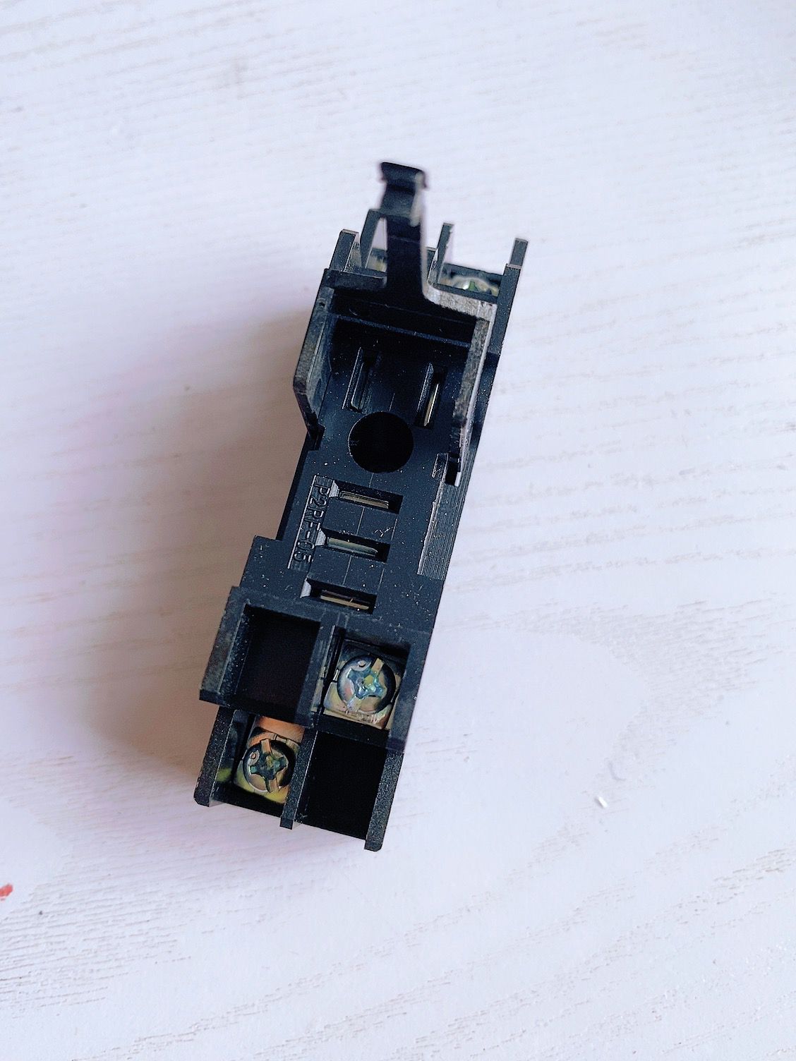 relay base P2RF-05 P2RF-08 P2RF-05-E P2RF-08-E for G2R-1-SN G2R-2-SN: Largest