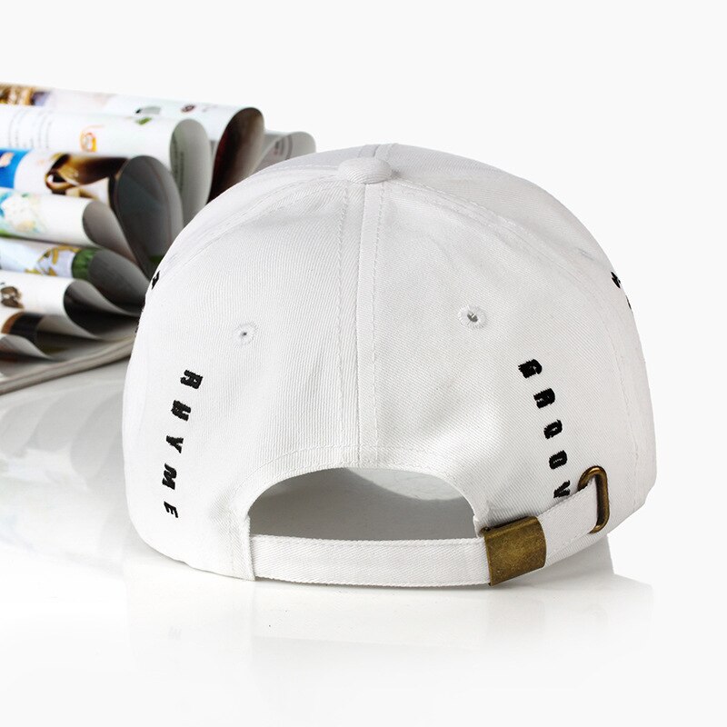 Brevbroderi sort hvid kasket bomuld snapback hatte til mænd kvinder hip hop monterede baseball kasketter