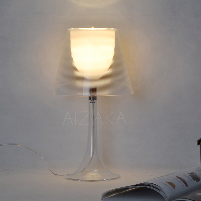 Modern simple Table Lamp Acrylic Table Lamps For Living Room Bedroom Study Desk Decor Light Home Bedside Lamp: Blue / Silver