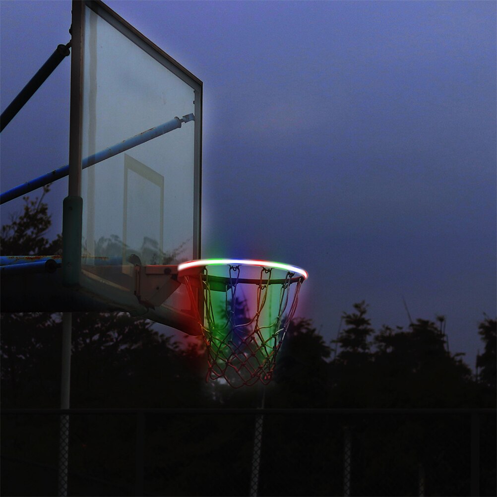 Ledet kurvbøjle sollys, der spiller om natten oplyst basketballfeltfæstning hjælper dig med at skyde bøjler om natten førte striplampe