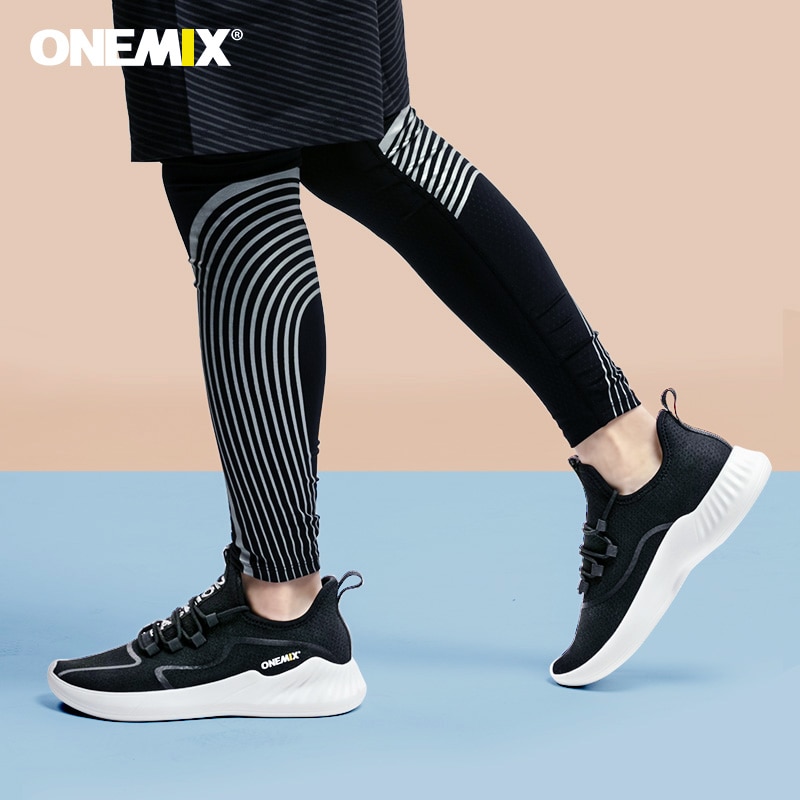 Onemix Men's Running Shoes Comfortable Lightweight Sneakers Mesh Damping Sports Outdoor Tennis Shoes Anti-skid Jogging Shoes