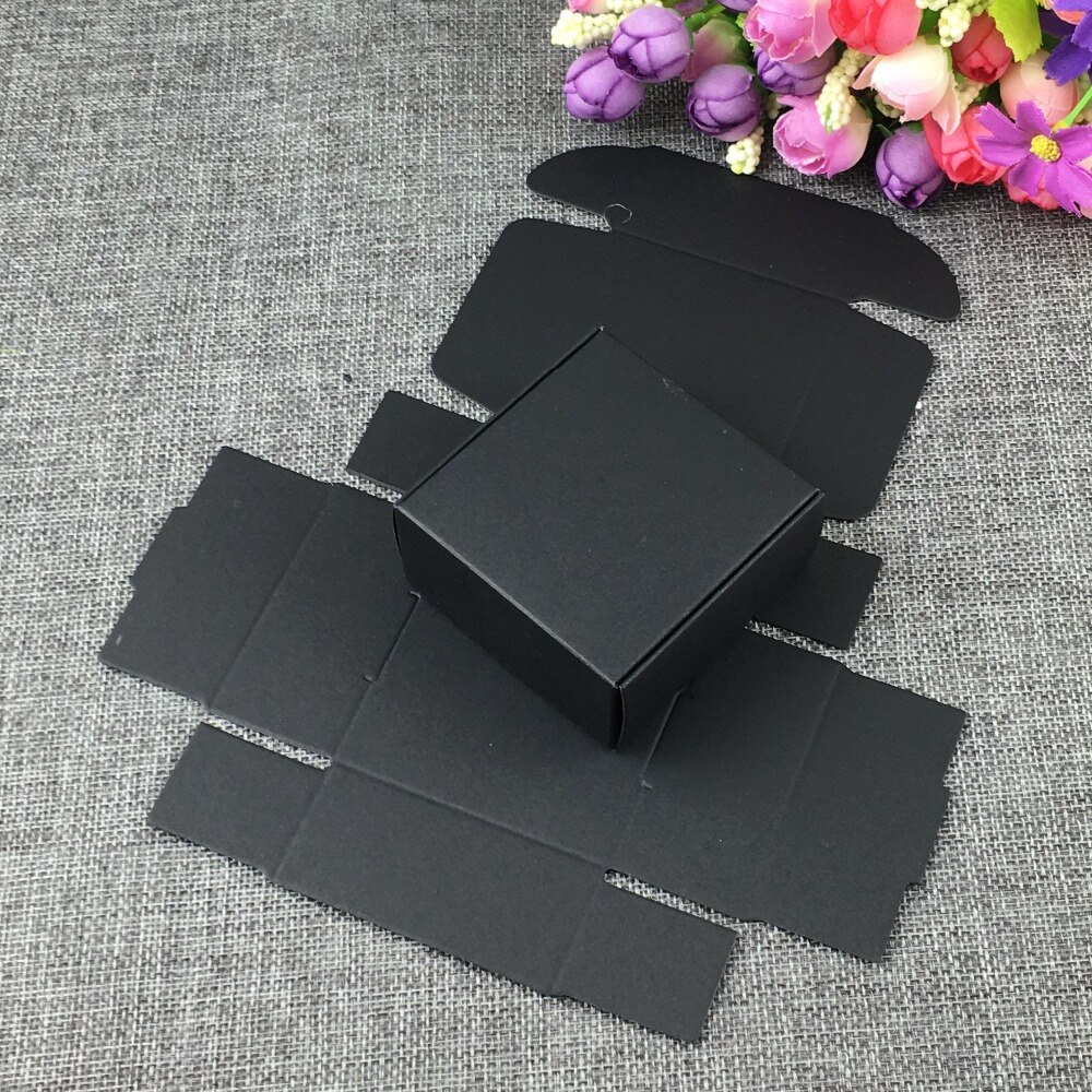200 stks/partij zwart papier sieraden doos, witte geschenkdoos, kraftpapier doos maat 6.5*6.5*3 cm