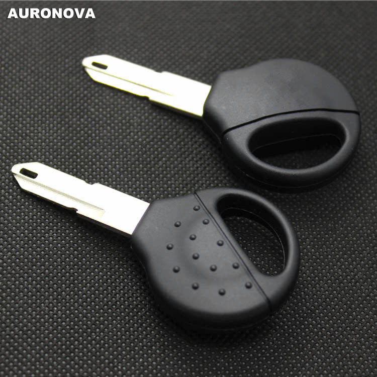 AURONOVA for Peugeot 206 Replace Original Car Emergency Key Shell With Uncut 206 Blade