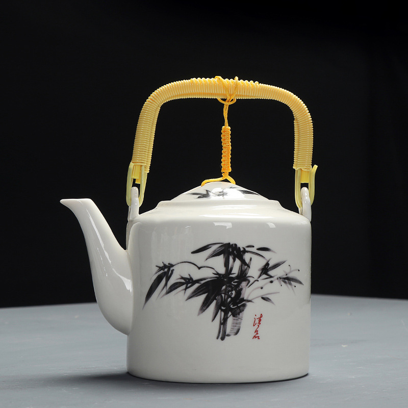 Théière en céramique 800ml style chinois théière en porcelaine bleue et blanche imprimée à la main poignée en bois de bambou fournitures de cuisine: 4