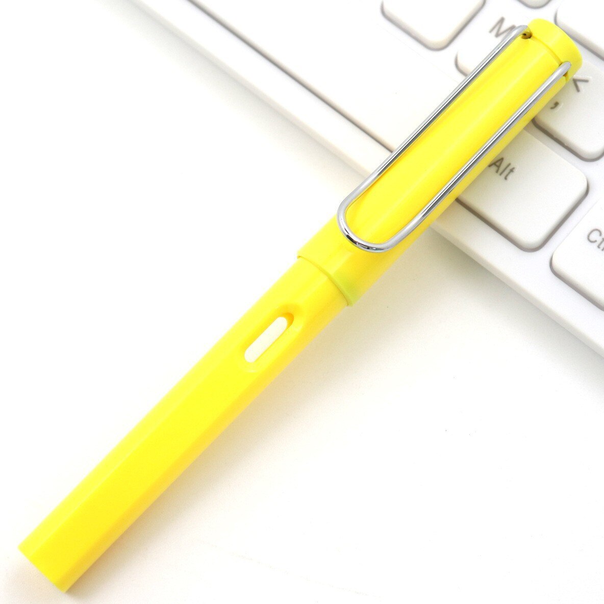 Eternal Pencil Technology Unlimited Writing No Ink Portable Pencil Reusable Erasable Art Sketch Painting Tool Kid Stationery: yellow