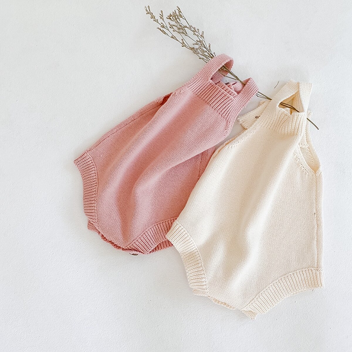 Roupa do macacão da menina do menino da criança, pijamas de uma peça sem mangas do fechamento da pressão da correia da cor sólida por 0-2 anos