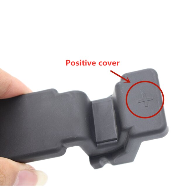 Suitable for Peugeot 508 Citroen C5 Battery positive negative electrode terminal protection cover 9676099280 9815031980 5642yk: Positive cover