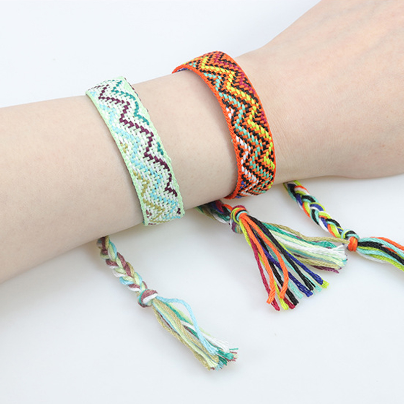 Nepal etnico tessuto braccialetto fatto a mano amicizia treccia corda tessuto cinturino a mano ricamo braccialetto nappe coppia Boho Wrap donna uomo