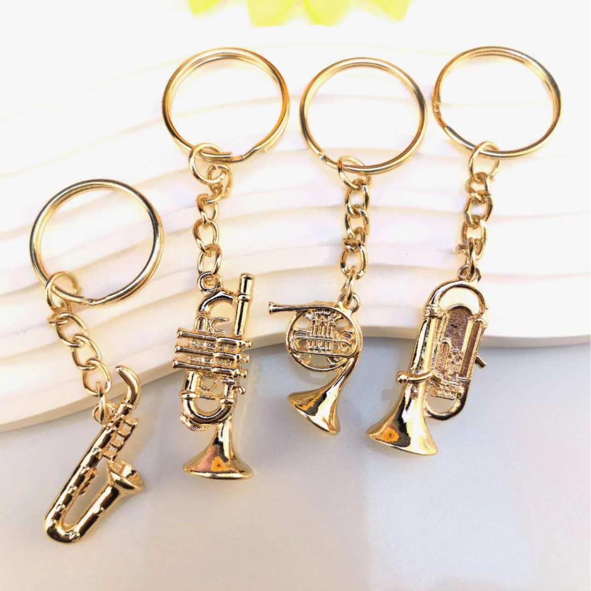 Trompet instrument Hanger sleutelhanger Simuleren muziek trompet instrument vorm sleutelhanger Auto accessoire sleutelhanger Mode-sieraden