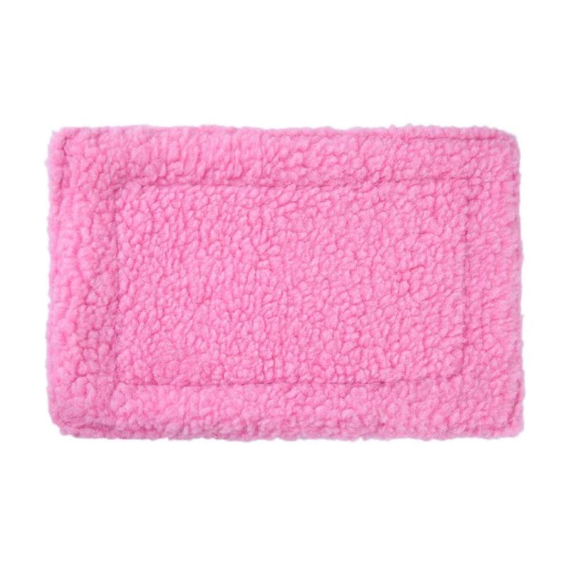 Koral fleece varm søvnmåtte pude til hamster pindsvin egern mus rotter mini rektangulær hollandsk gris kæledyr hamster: Lyserød