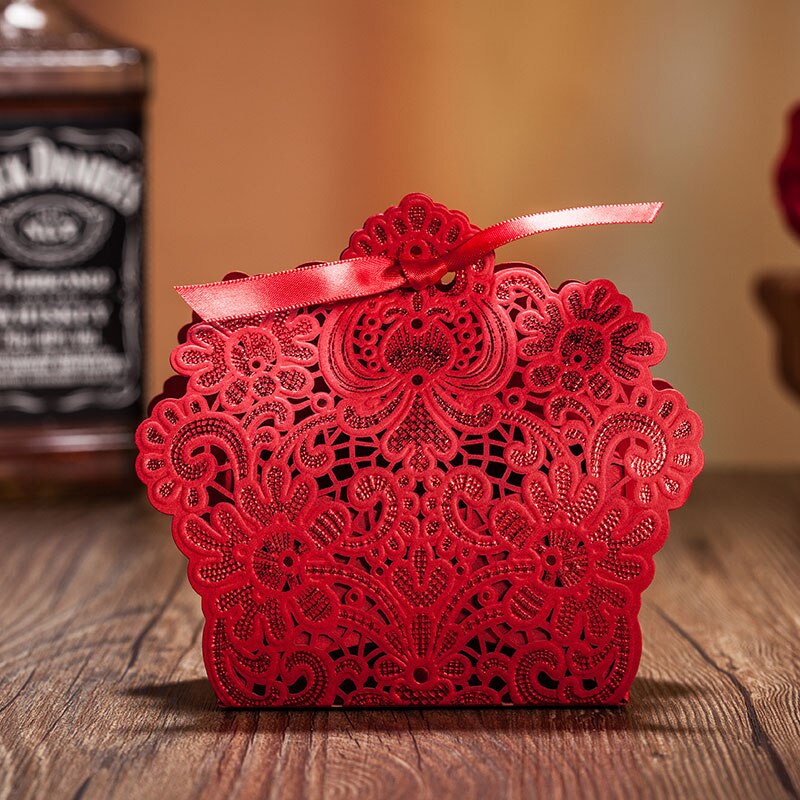 10pcs Wedding candy box Chinese style wedding candy box European-style wedding candy box with hand box hollow box