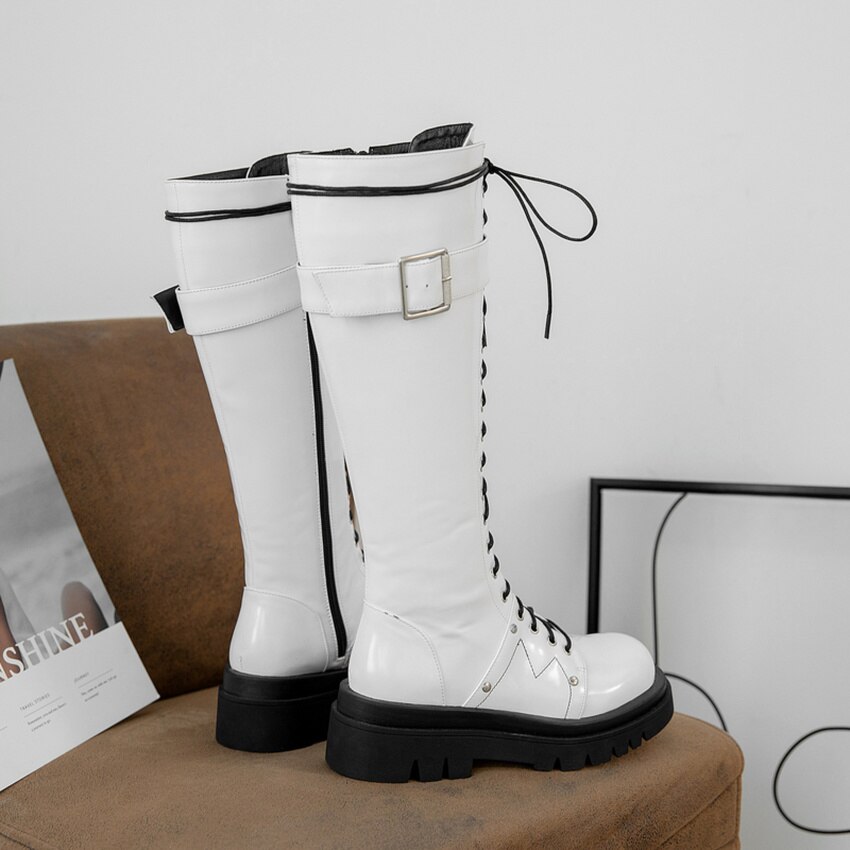 Qutaa lakleren pu kniehoge laarzen met gesp, vetersluiting, rits, vierkante hak, herfst/winter, ronde neus, damesschoenen, maat 34-43