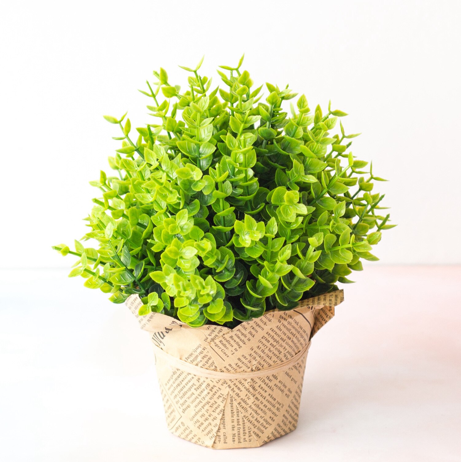 Kunstige grønne planter bonsai simulation plast lille træ potte plante potte ornamenter hjemmebord havedekoration 1 stk.: Zhong youjiali zp