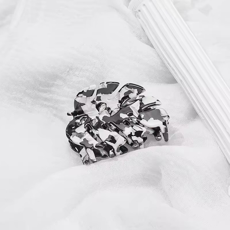Pinza para el pelo de hoja verde esmeralda de estilo mundial refrescante, de personalidad, pinzas para el pelo de acetato, accesorios para el cabello para mujeres y niñas: Azul cielo