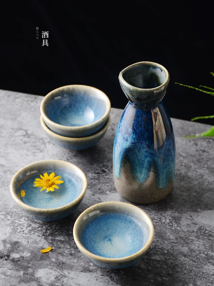 Japanese Retro Style Kiln Change Blue Color Glazed Household Ceramic Sake Cup 40Ml 4 Pcs with 1 Pc130Ml Pot Sets Teacup Cuisine