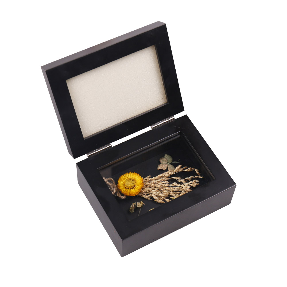 Immortal Flower Photo Frame Rose Picture Frame Never Withered Roses and Eternal Flower Wooden Photo Frame with Forever Flower fo