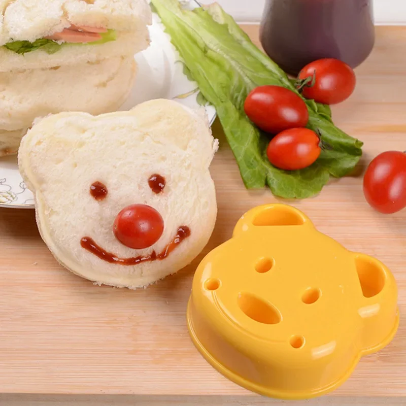 Sandwich Mould Bear Mini Cartoon Cute Bear Rabbit Car Sandwich Sealer Kids Bento Lunch Mold Cookie Cutter Baking Pastry Tools