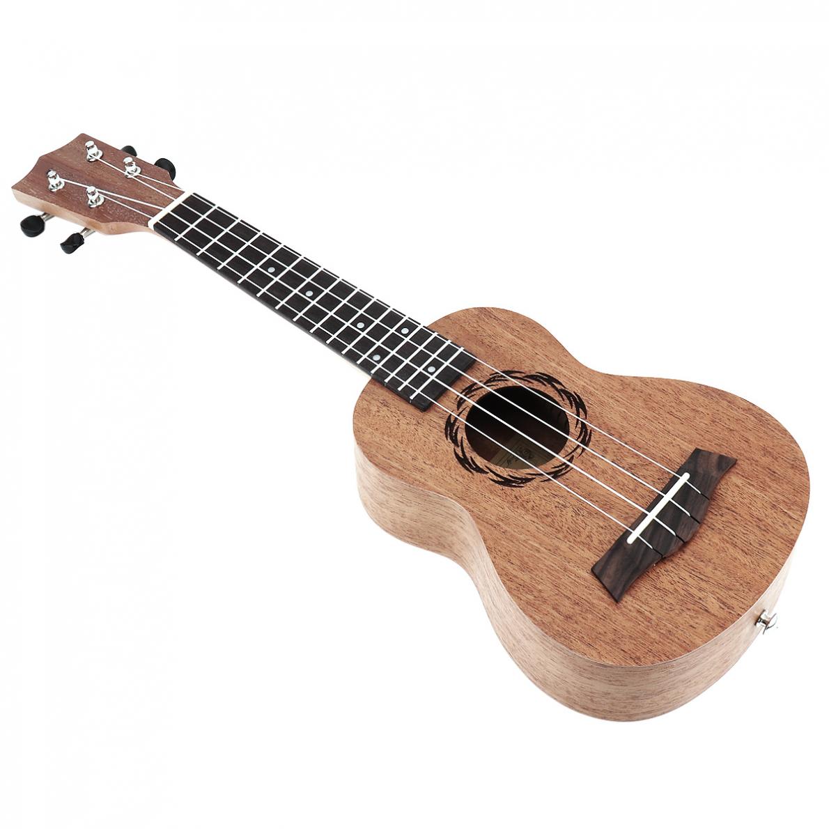 Ukulele 21/23/26 inch Soprano Ukulele Wood 15 Fret Four Strings Hawaii Guitar String Musical Instrument for Beginner