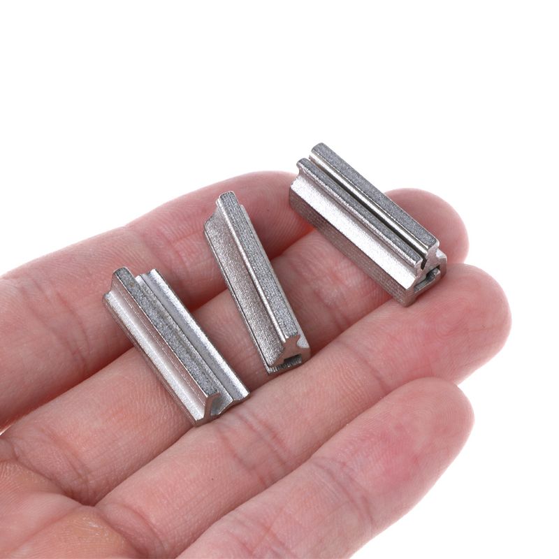 Yuema key duplicating using fixture clamp key machines chuck key cutting machines accessories for YUEMA blank key cutting
