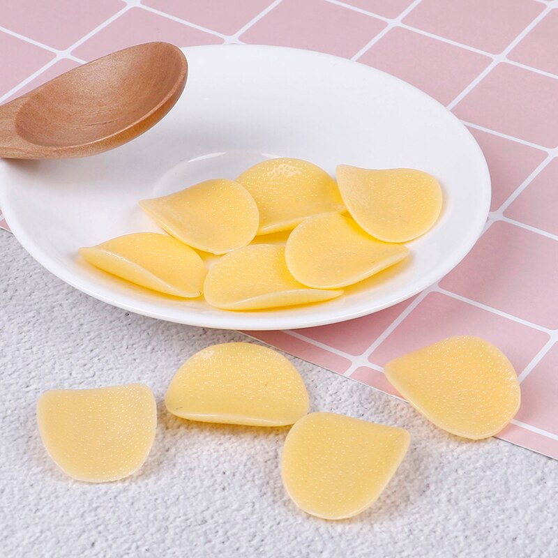 10pcs/lot Cute Mini Resin Potato Chips Simulation Food For Accessories Kitchen Play Toys Crafts Diy Home Wedding Decoration