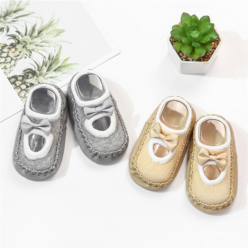 0-3 jaar oude kindervloersokken lente zomer antislip leren onderkant babyschoentjes strik meisjessokken