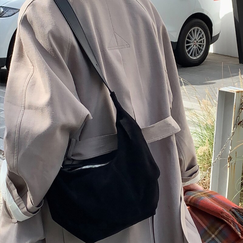 shoulder bag