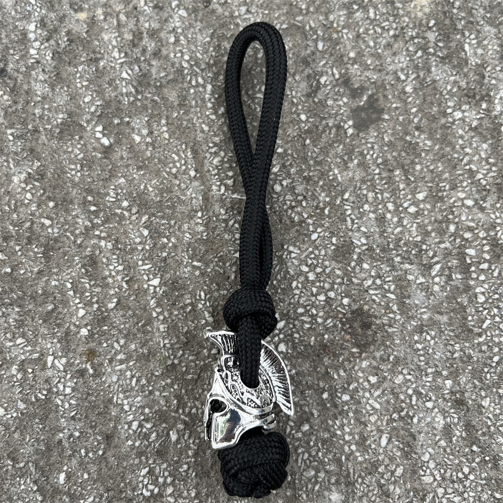 LLavero de cordón de guerrero espartano para casco vikingo, accesorios para hombres y mujeres, llavero de cuerda de Paracord de supervivencia tejida para cuchillo, llave de coche, 1 Uds.: Gris