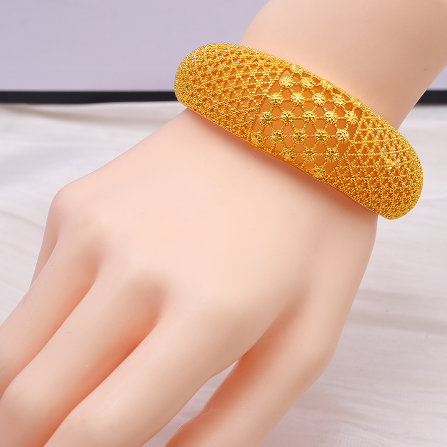 1 pc middle east 24k gold-plated hollow c-shaped bracelets, dubai, wedding gift for european and american women