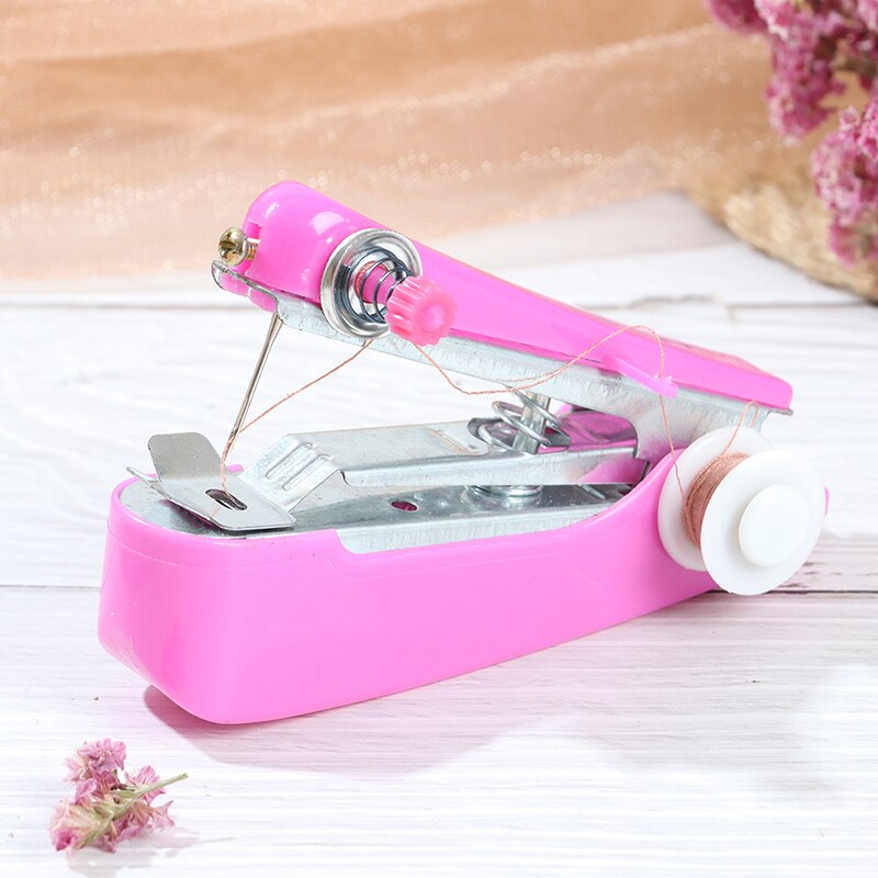 1 Pcs Portable Mini Manual Sewing Machine Simple Operation Sewing Needlework Tools: Pink