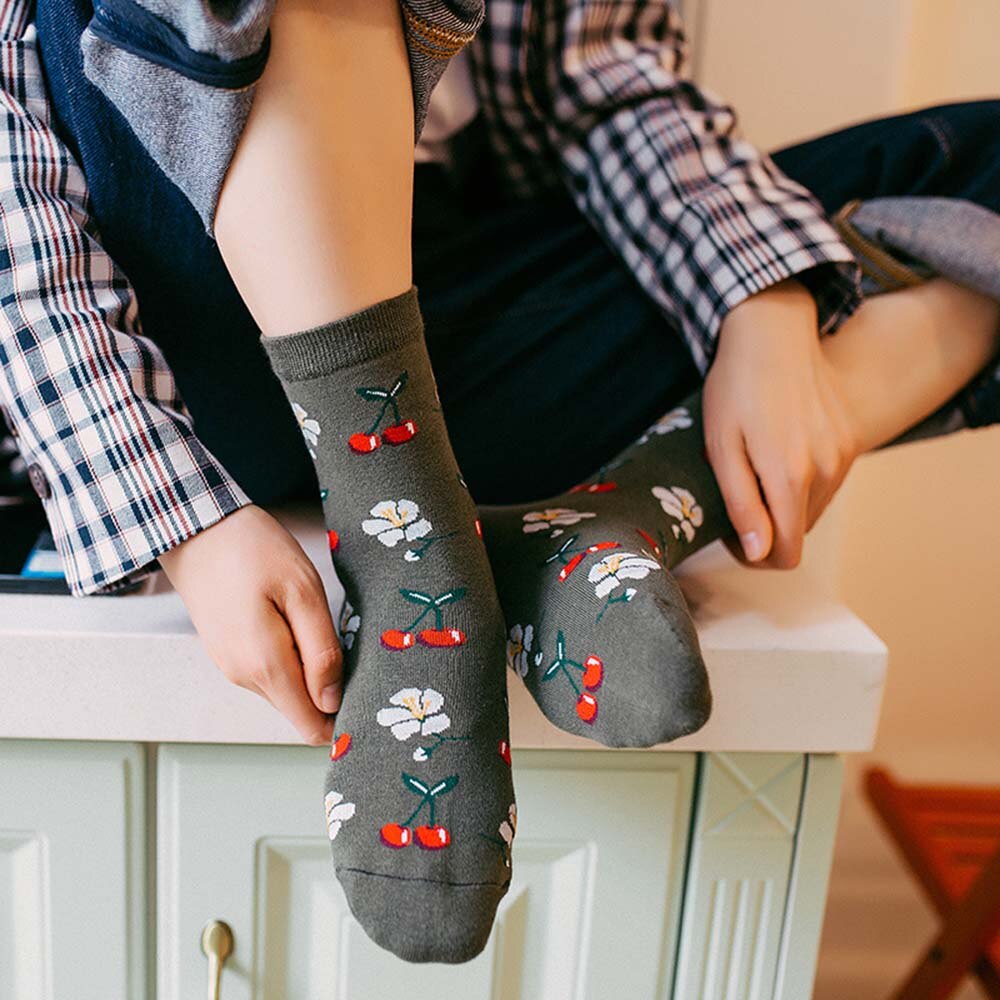 Novelty Graphic Socks Men Women Cotton Socks Friut Avocado Printed Sports Funny Socks Christmas