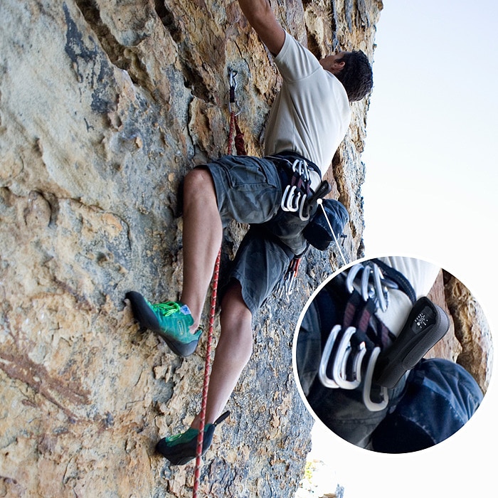 Ultra Bright Led flashlight T6&UV 395 LED Torch Light Camping light 5 Modes waterproof Zoomable Bicycle Light use 18650 battery