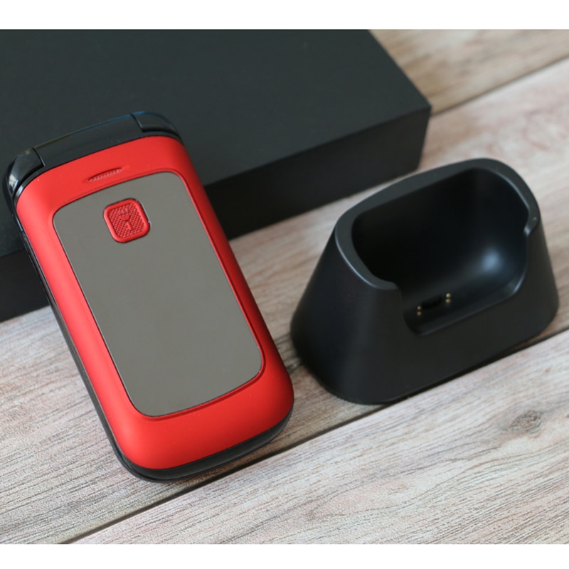 Flip senior mobiele telefoons dock oplader sos oproep snel bellen magisch stemspel groot toetsenbord zaklamp