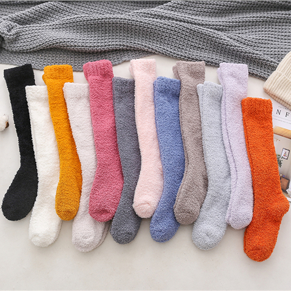 Calcetines térmicos de lana de Coral para mujer y niña, medias altas hasta la rodilla, medias blancas de Lolita, calcetín grueso de felpa para dormir, Unisex