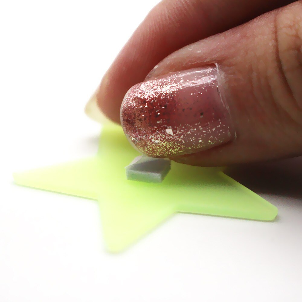 Pegatinas de pared fluorescentes que brillan en la oscuridad para habitación de niños, adhesivo para salón, decoración de interruptor, almacenamiento de energía de estrellas, 30 Uds.