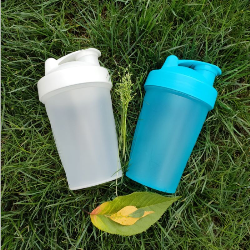 400ML wysokiej jakości wibrator wibrator przenośna sportowa butelka na wodę z mieszającą kulką akcesoria robić napojów