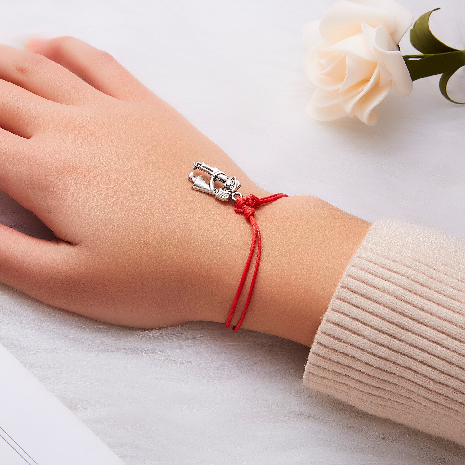 New braided couple bracelets for women, men, and lovers, black and red rope, adjustable, handmade woven card bracelets, charm jewelry