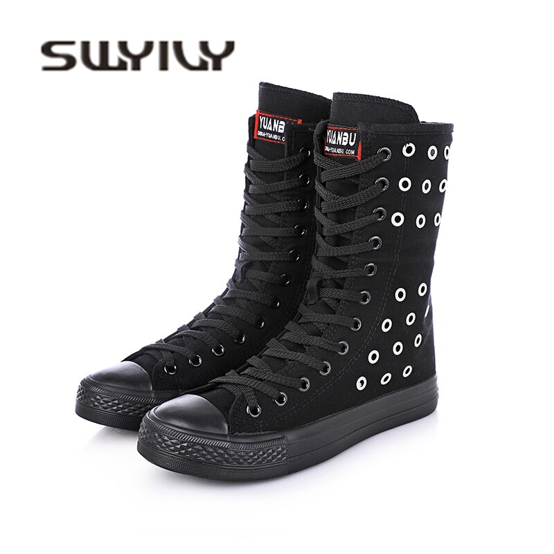 Swyivy kvinder vulkanisere lærred sko høj top nittehul åndbare kvindelige fritidssko cos play sneakers platform vulkanisere 43: Sort flad / 40
